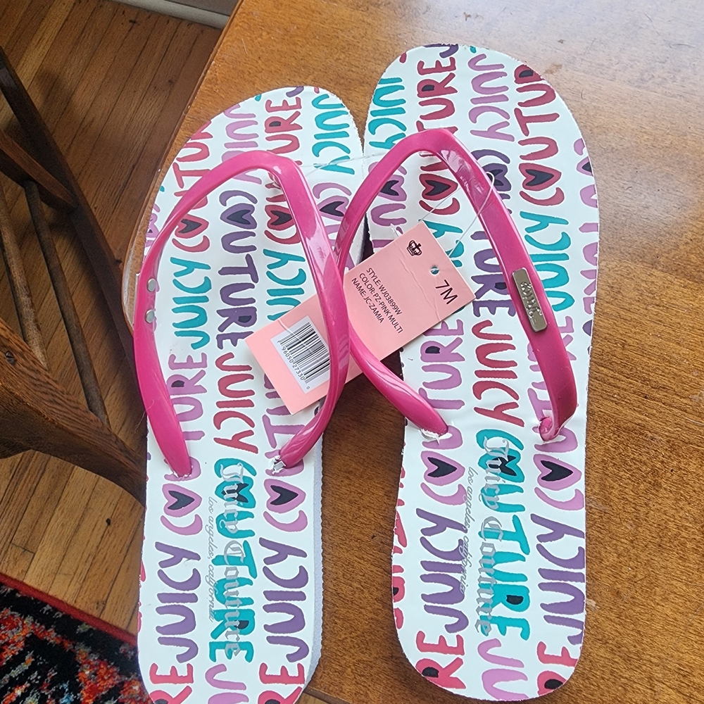 Juicy Couture Flip Flops with Pink Straps